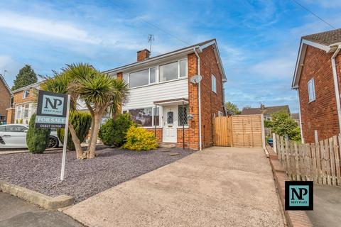 Skidmore Avenue, Dosthill, B77 3 bed semi