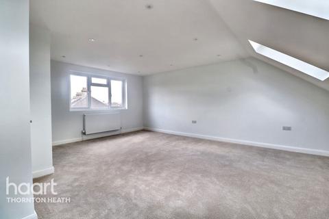 Hillcote Avenue, LONDON 4 bed end of terrace house for sale