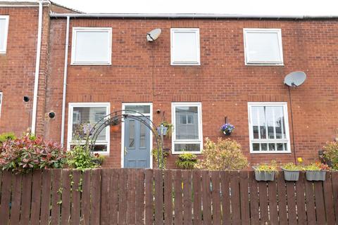 Wall Close, Coxlodge 3 bed terraced house for sale