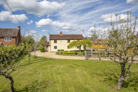 Brockley, Bury St Edmunds, Suffolk 5 bed detached house for sale