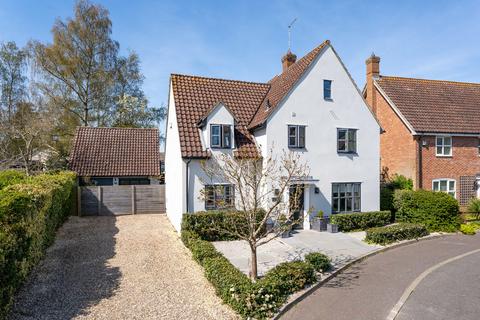 Sturmer CB9 4 bed detached house for sale