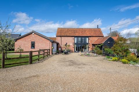 Necton 4 bed barn conversion for sale