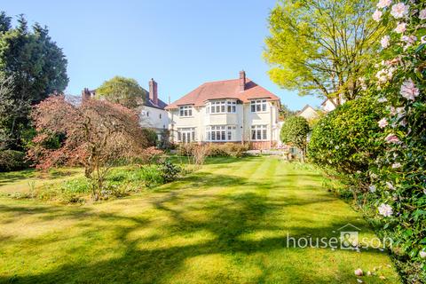 Dunkeld Road, Bournemouth 4 bed detached house for sale