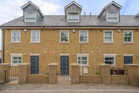 Cambridge Road, Hertfordshire CM21 4 bed terraced house for sale