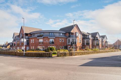 Station Road, Lancashire FY6 1 bed apartment for sale