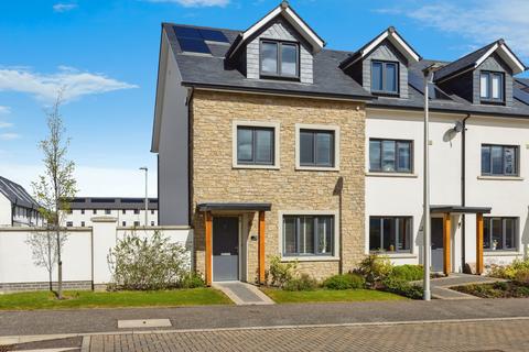 Viscount Drive, Midlothian EH22 4 bed end of terrace house for sale