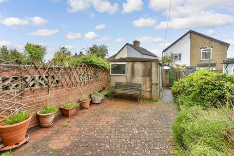 Buckland Avenue, Dover CT16 3 bed terraced house for sale