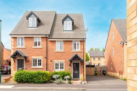 Gardeners Place, Shrewsbury SY2 3 bed semi