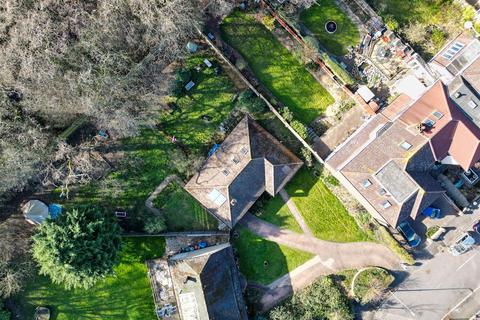 Cheyne Avenue, South Woodford 4 bed house for sale