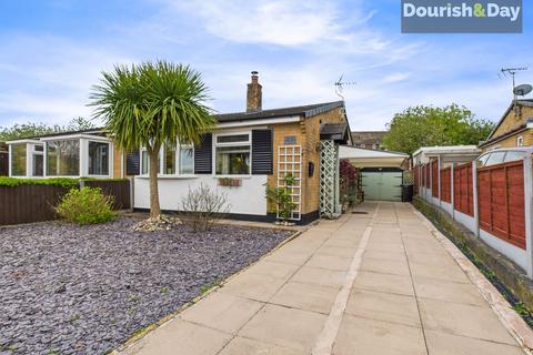 Price Close, Market Drayton TF9 2 bed semi