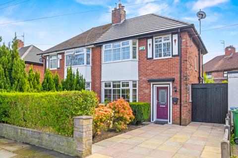 Bentham Drive, Liverpool, L16 3 bed semi
