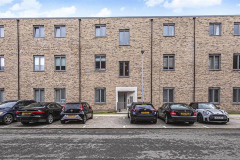 148 Damask, Winterthur Lane... 2 bed ground floor flat for sale