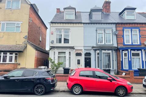Mere Road, Leicester LE5 3 bed end of terrace house for sale