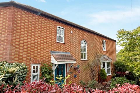 Park Lane, Lower Quinton... 3 bed terraced house for sale