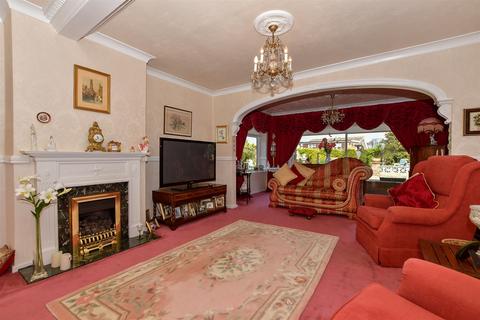 Birling Avenue, Bearsted, Maidstone... 4 bed chalet for sale
