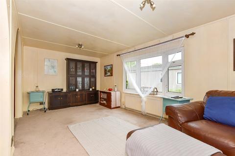 Woodlands Park, Biddenden, Ashford, Kent 2 bed park home for sale