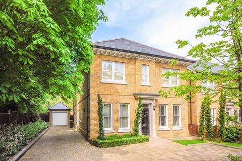 Kingston Vale, Kingston Vale, London... 4 bed house for sale