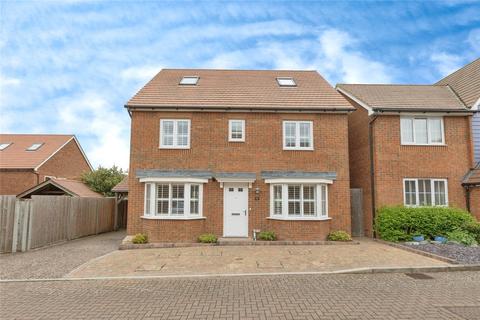 Ightham Close, Kent DA3 5 bed detached house for sale