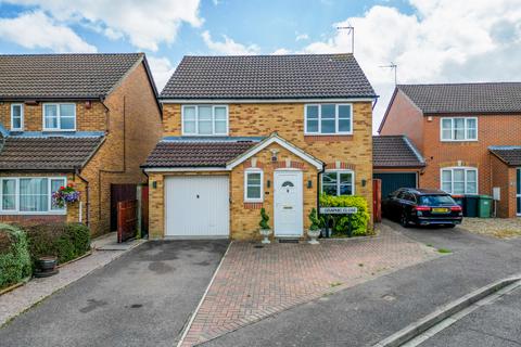 Graphic Close, Dunstable LU6 4 bed detached house for sale