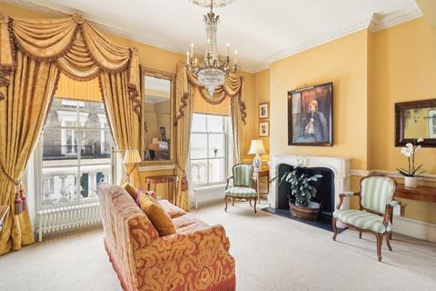 Clarendon Street, London, SW1V 4 bed terraced house for sale