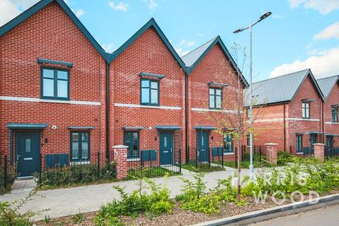 Kolo Walk, Colchester, CO4 2 bed terraced house for sale