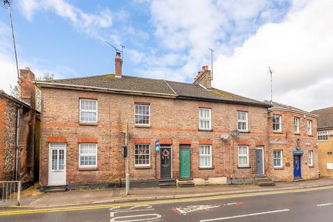 Frogmore Street, Tring 2 bed terraced house for sale