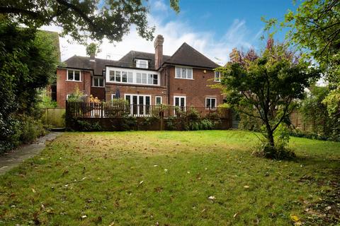 Wellgarth Road, Hampstead Garden... 7 bed house for sale