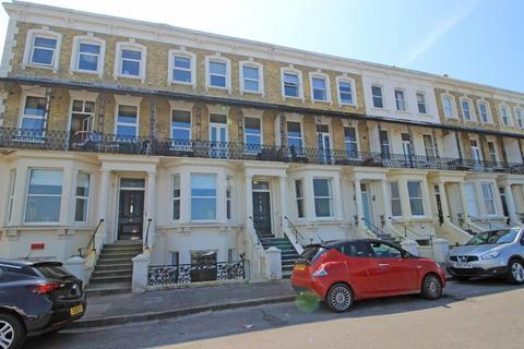 Sea View Terrace, Margate, Kent, CT9 2 bed flat for sale