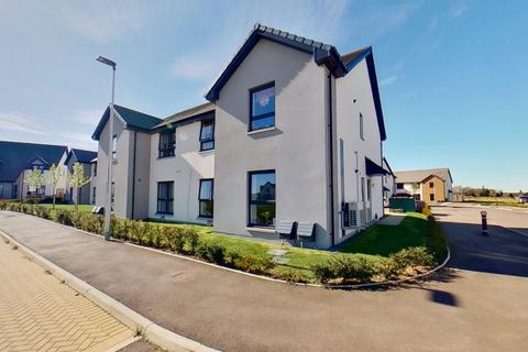 28 Curlew Road, Forres, IV36 2PQ 2 bed flat for sale