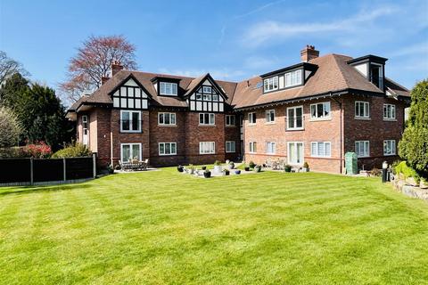 Ashley Road, Hale, Altrincham 3 bed apartment for sale