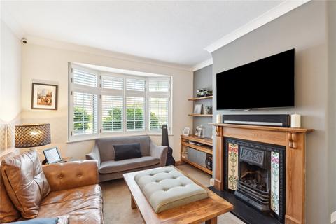 Godley Road, SW18 2 bed apartment for sale