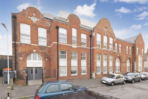 Trinity Square, Margate, CT9 1 bed flat for sale