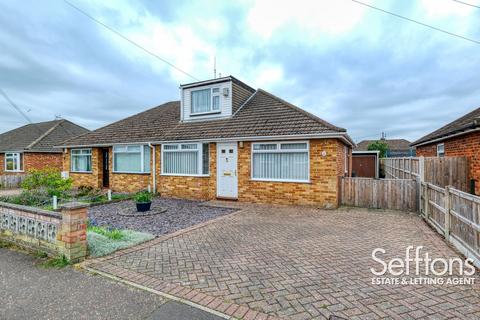 Varvel Avenue, Norwich, Norfolk 3 bed bungalow for sale
