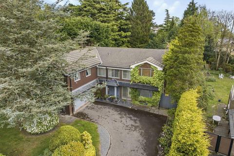 Pinewood, Bowdon WA14 5 bed detached house for sale