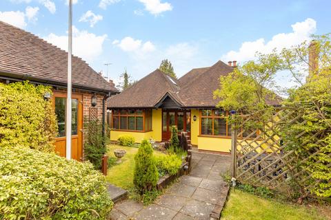 Church Road, Crawley RH10 4 bed detached house for sale