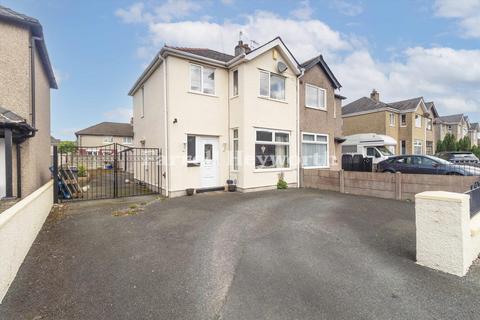 Edenvale Crescent, Lancaster LA1 3 bed semi