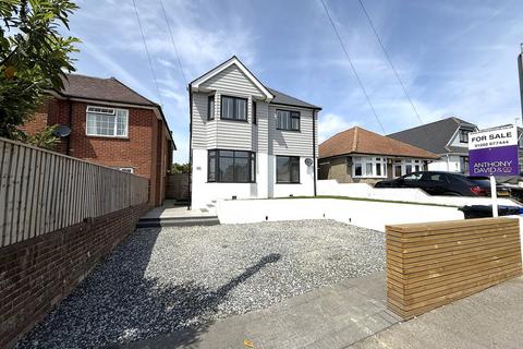 Hunt Road, Oakdale, Poole, BH15 5 bed detached house for sale