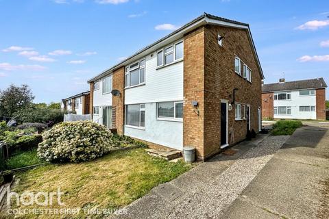 Suffolk Close, Colchester 2 bed maisonette for sale