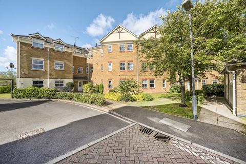 Arklay Close, Hillingdon 2 bed apartment for sale