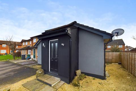Canning Road, Longlevens, Gloucester 2 bed semi