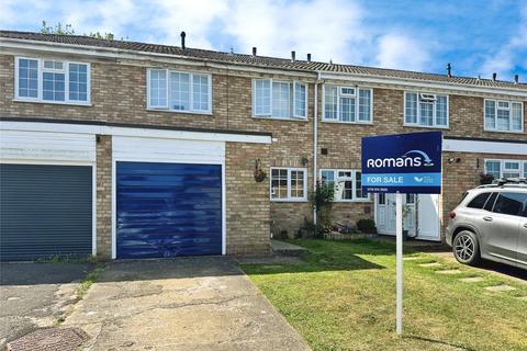 McCarthy Way, Finchampstead, Wokingham 3 bed terraced house for sale