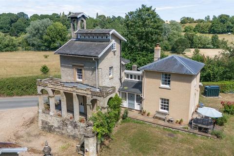 Coddenham, Ipswich, Suffolk, IP6 3 bed detached house for sale