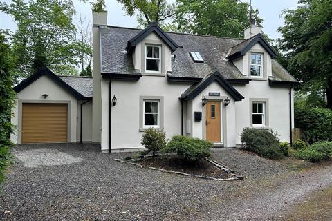 Workington CA14 3 bed detached house for sale