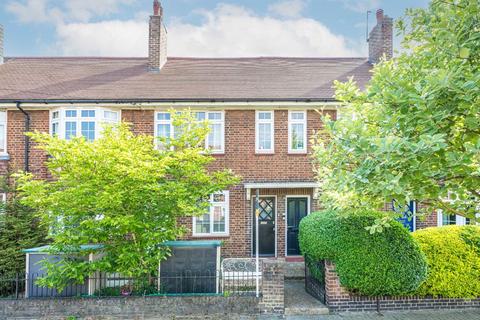 Godley Road, London SW18 2 bed flat for sale