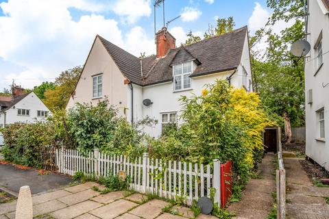 Birchwood Road, West Byfleet, KT14 2 bed semi
