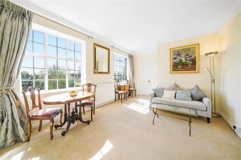 Chelsea Manor Gardens, SW3 1 bed flat for sale