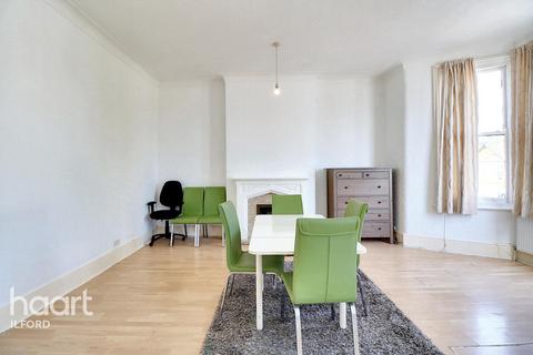 Valentines Road, Ilford 3 bed flat for sale