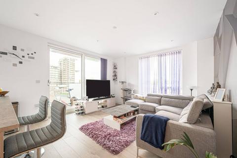 Lismore Boulevard, Colindale, London... 2 bed flat for sale