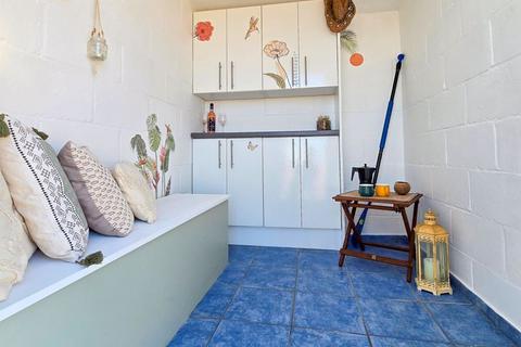 Marine Drive West, Bognor Regis Property for sale