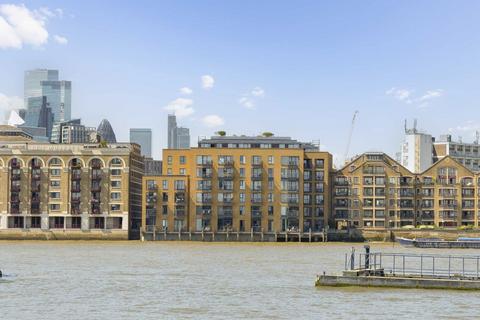 Wapping High Street, London E1W 2 bed flat for sale